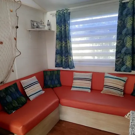 Mobilhome 4 Personnes Ile D'oleron Campsite