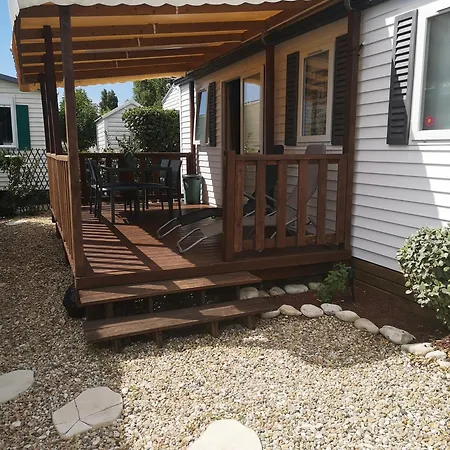 Mobilhome 4 Personnes Ile D'oleron Campsite