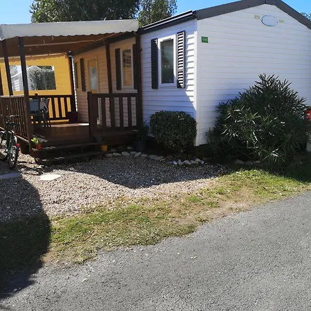 Campsite Mobilhome 4 Personnes Ile D'oleron Saint-Denis-d'Oleron