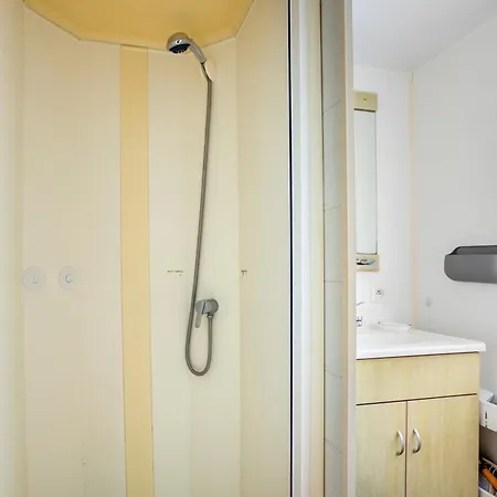 Mobilhome 4 Personnes Ile D'oleron Feriehus Saint-Denis-dʼOléron